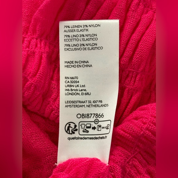 NWT Anthropologie Pink Sheer Smocked/Ruffled Asymmetrical Sweater Tank, Size XS - Picture 8 of 8